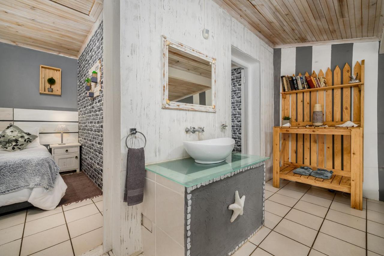 302 On Old Sea View Road Chelsea Lägenhet Port Elizabeth Exteriör bild