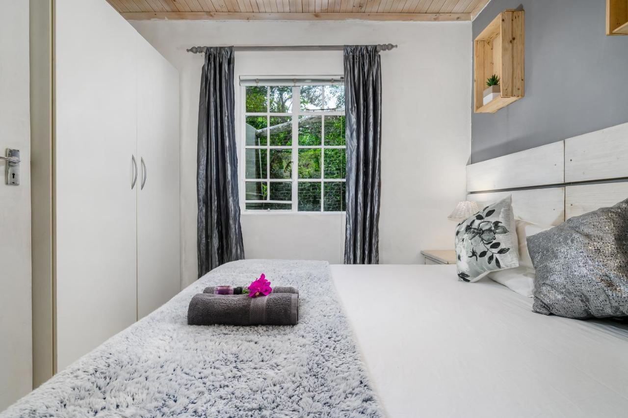 302 On Old Sea View Road Chelsea Lägenhet Port Elizabeth Exteriör bild